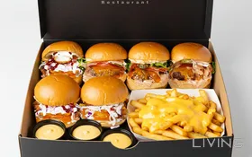Family Slider Box - 99 QAR